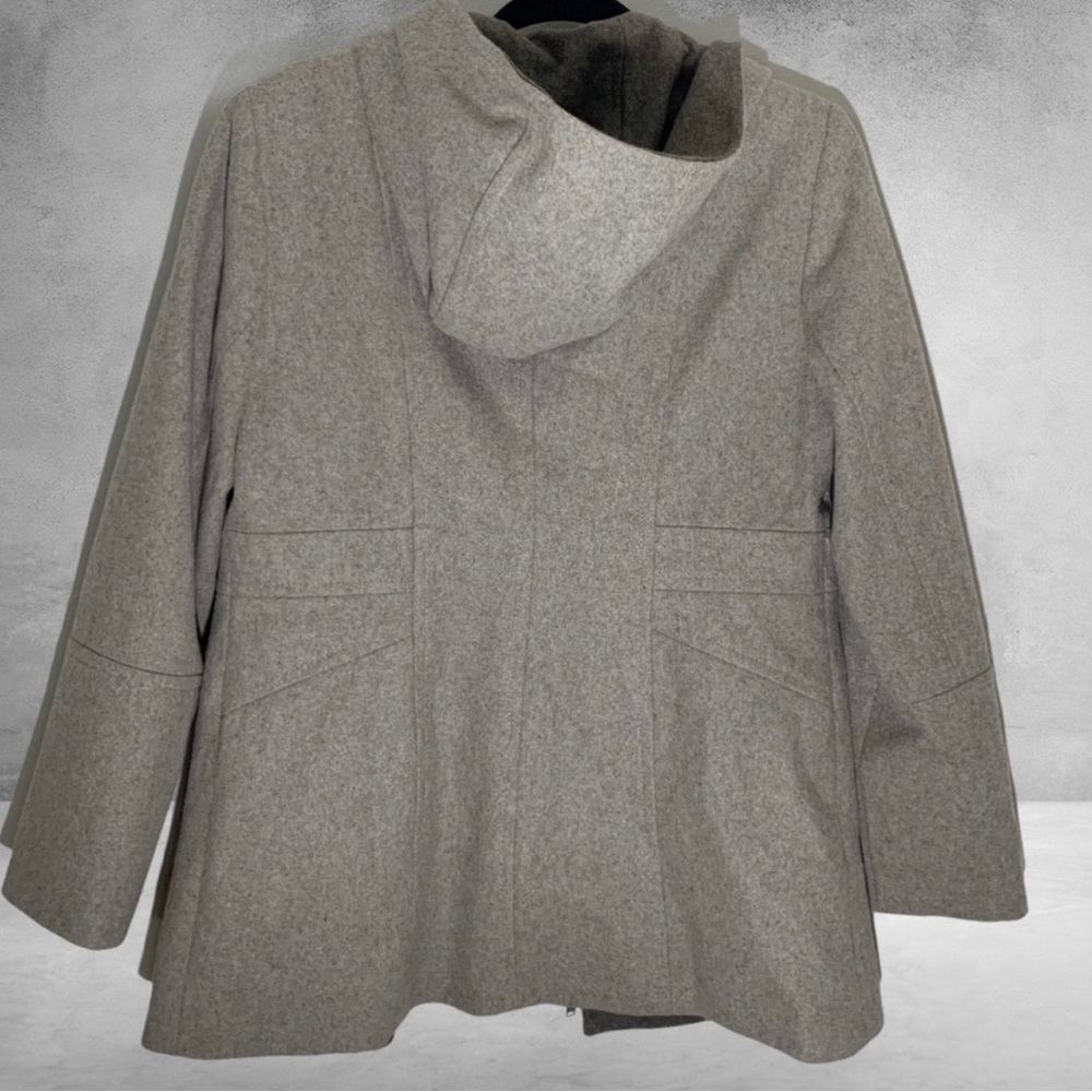 London Fog wool jacket, Women’s size Medium - Picture 2 of 5